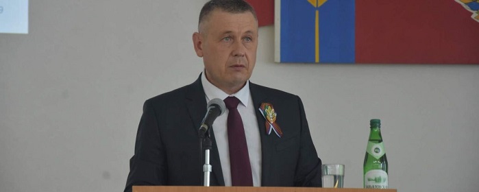 Прокуратура Алтая требует отправить главу Завьяловского района Онищенко в отставку