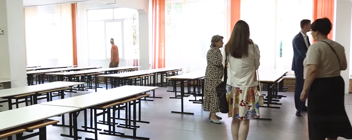 Родительский комитет проверил готовность гимназии №2 в Красногорске к учебному году
