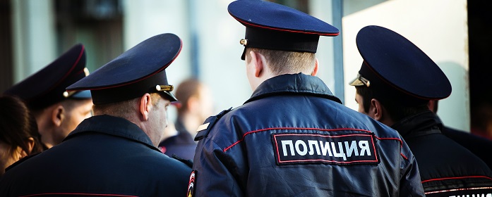 В Москве на Павелецкой набережной нашли тело мужчины в автомобиле каршеринга