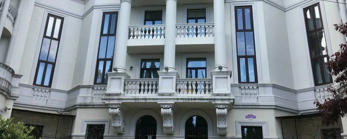 Власти Крыма ялтинскую недвижимость Зеленского оценили как эконом-класс