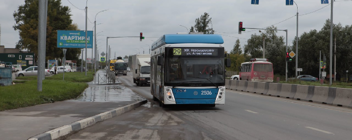 В Новосибирске 11 тысяч пассажиров ежедневно пользуются новым троллейбусом №29