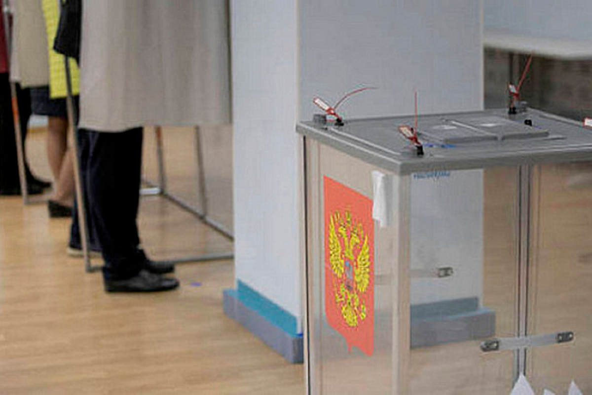 Новосибирцев обучают избирательной грамоте на будущих выборах президента