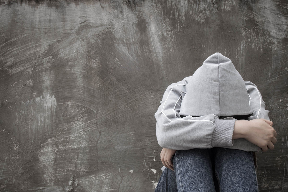 Старение лица в 20 лет. 20-30 лет разница в лице. Кризис возраста зрелости. Какивыглядят девушки в 30лет. Молодой и взрослая отношение.