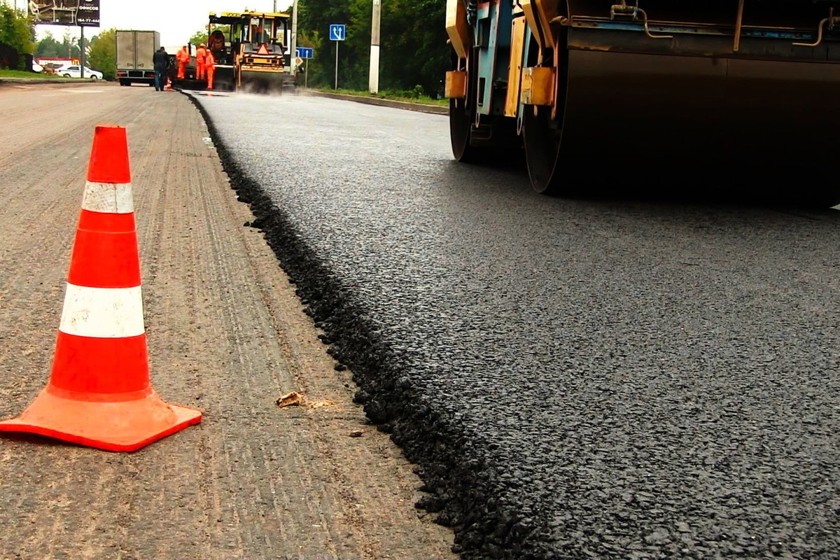 В Ленинградской области утвержден трехлетний план ремонта местных дорог