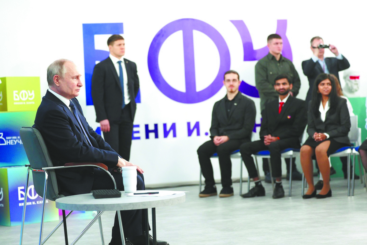 Президент РФ Владимир Путин посетил Калининград с рабочим визитом
