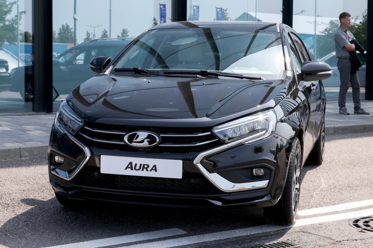 АвтоВАЗ планирует выпускать Lada Vesta для такси