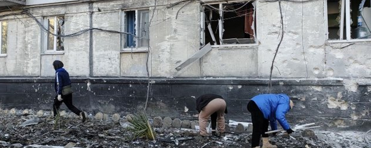 Волонтёры из Татарстана помогают людям из Лисичанска восстанавливать дома
