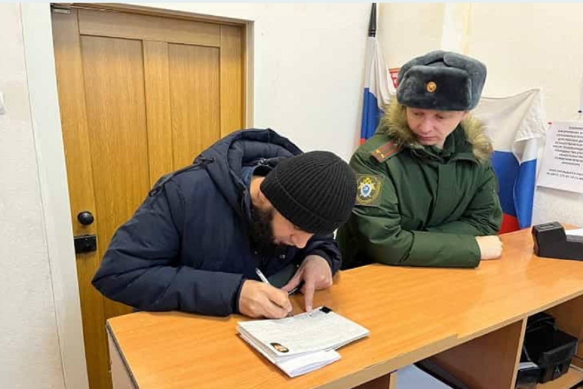 В Новосибирске бывшие мигранты заключили контракты на службу в ВС РФ, рейды властей привели к хорошим результатам
