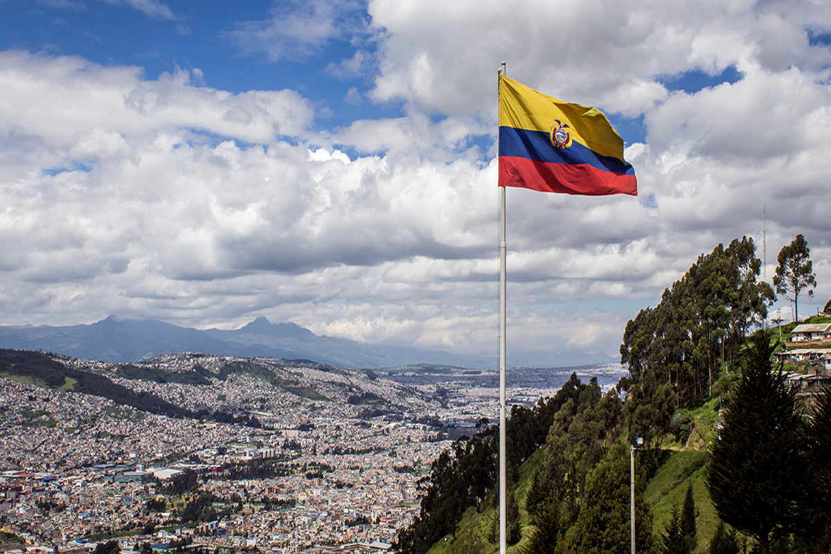 Посол РФ Спринчан: Власти Эквадора не станут поставлять в США российскую технику