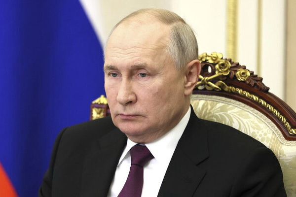 Путин поставил кабмину задачу повысить реальные доходы россиян