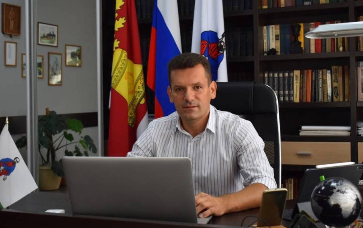 Фейковый аккаунт мэра Павловска Щербакова создали мошенники в Воронежской области
