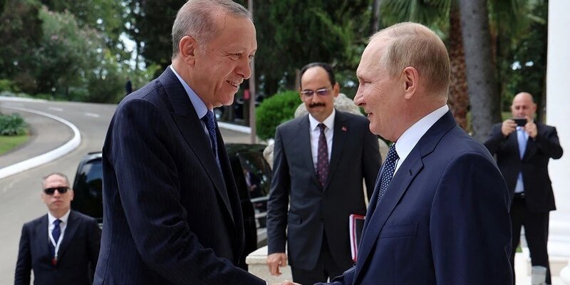 Визит Путина в Турцию отложен