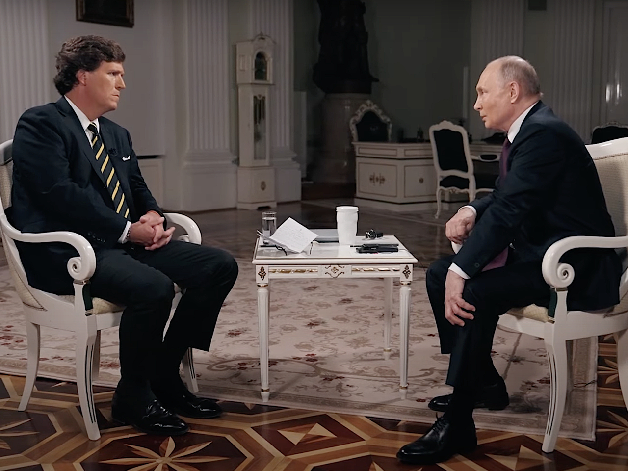 В Кремле оценили реакцию мира на интервью Путина Карлсону