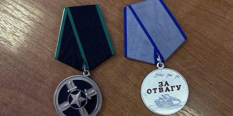 В Волгоградской области школьники нашли две медали бойца ЧВК «Вагнер»