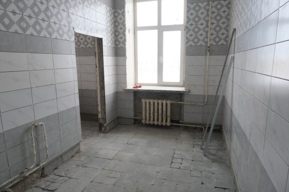 В Новосибирской области за три года капитально отремонтируют 60 школ