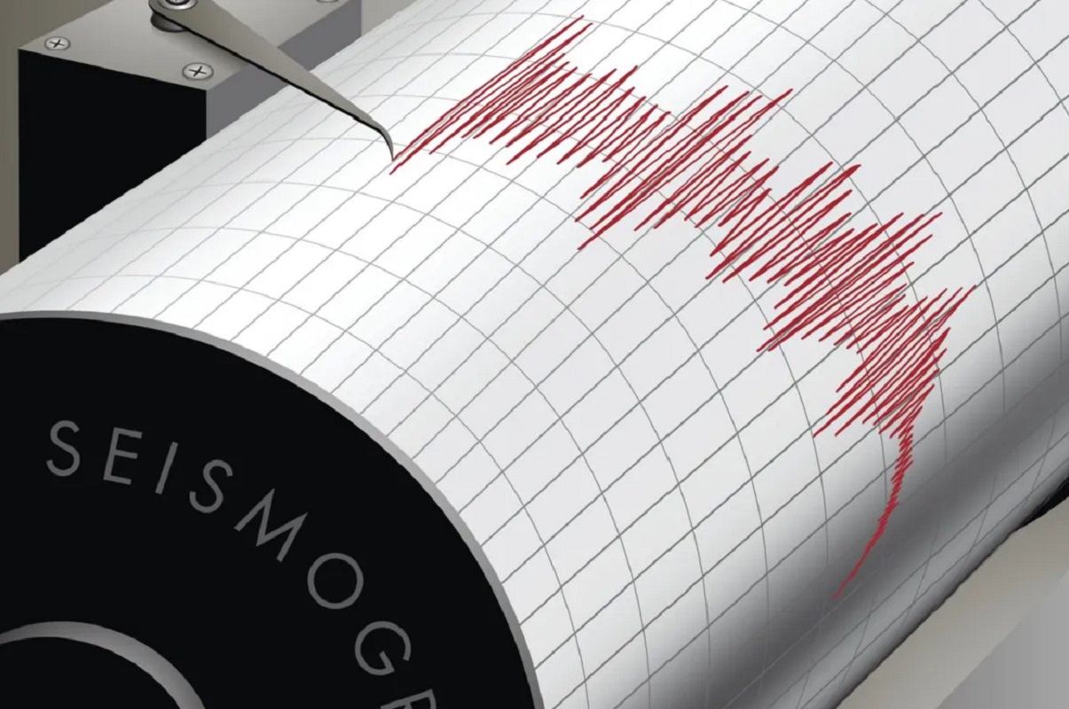 Землетрясение магнитудой 4,8 произошло близ Северо-Курильска, жертв и разрушений нет