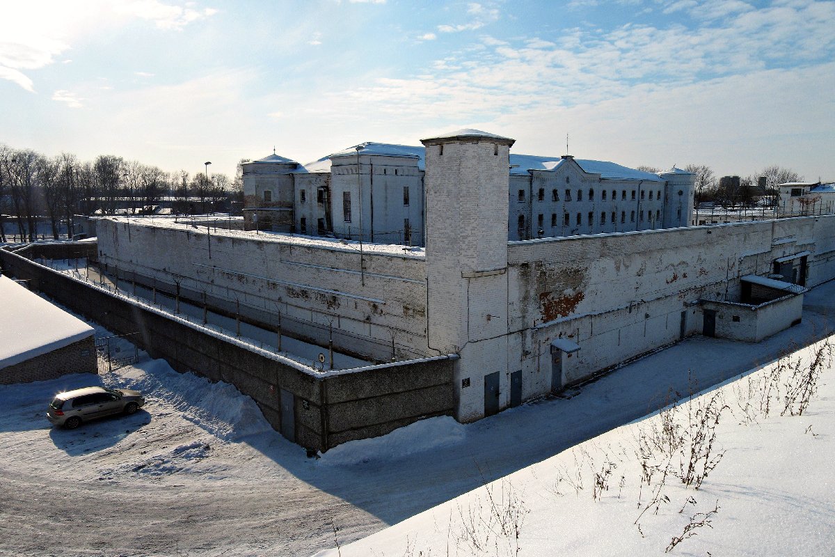 Самое страшное место в России – колония «Белый лебедь» в Соликамске. От  этих фактов стынет