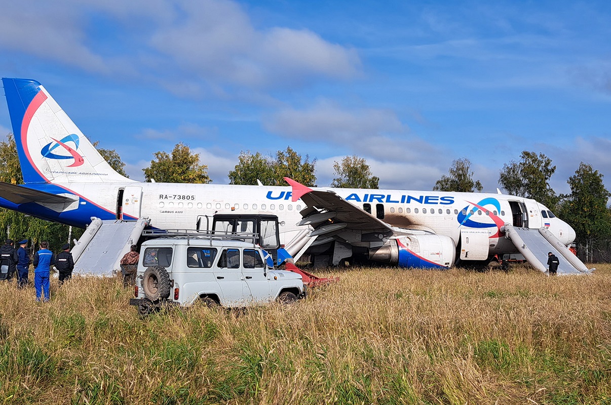 Уральские авиалинии» не будут возвращать к полетам севший на поле Airbus  A320 на фоне существенных