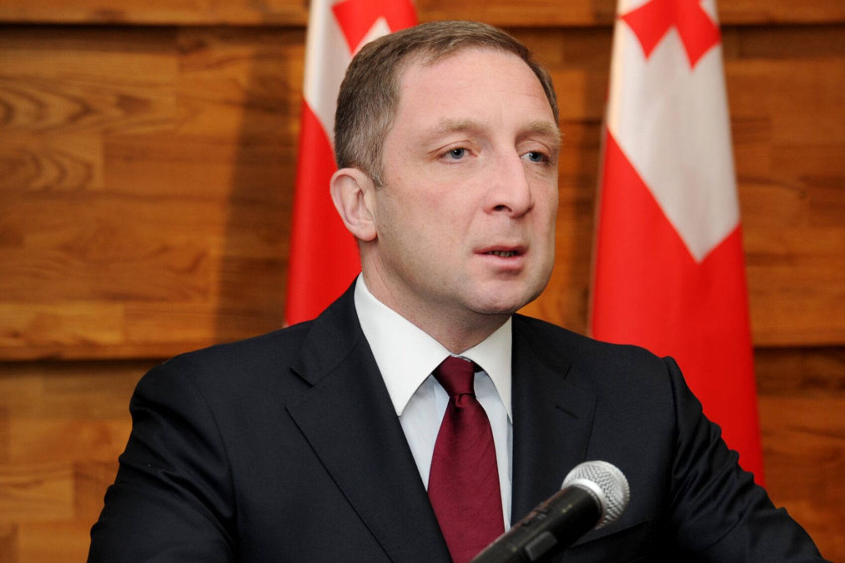 На протестах в Тбилиси задержали экс-министра На протестах в Тбилиси задержали экс-министра