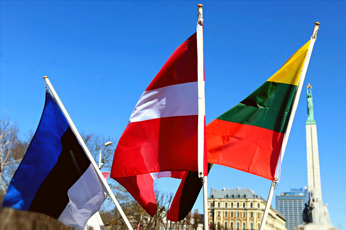 Беляев: Россия не будет закрывать посольства в странах Прибалтики