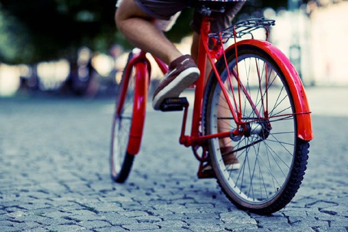 Для сохранения здоровья коленных суставов ученые советуют чаще кататься на велосипеде