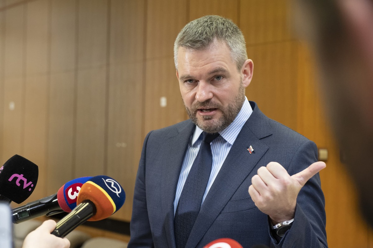Пеллегрини заявил, что состояние премьера Словакии остается тяжелым