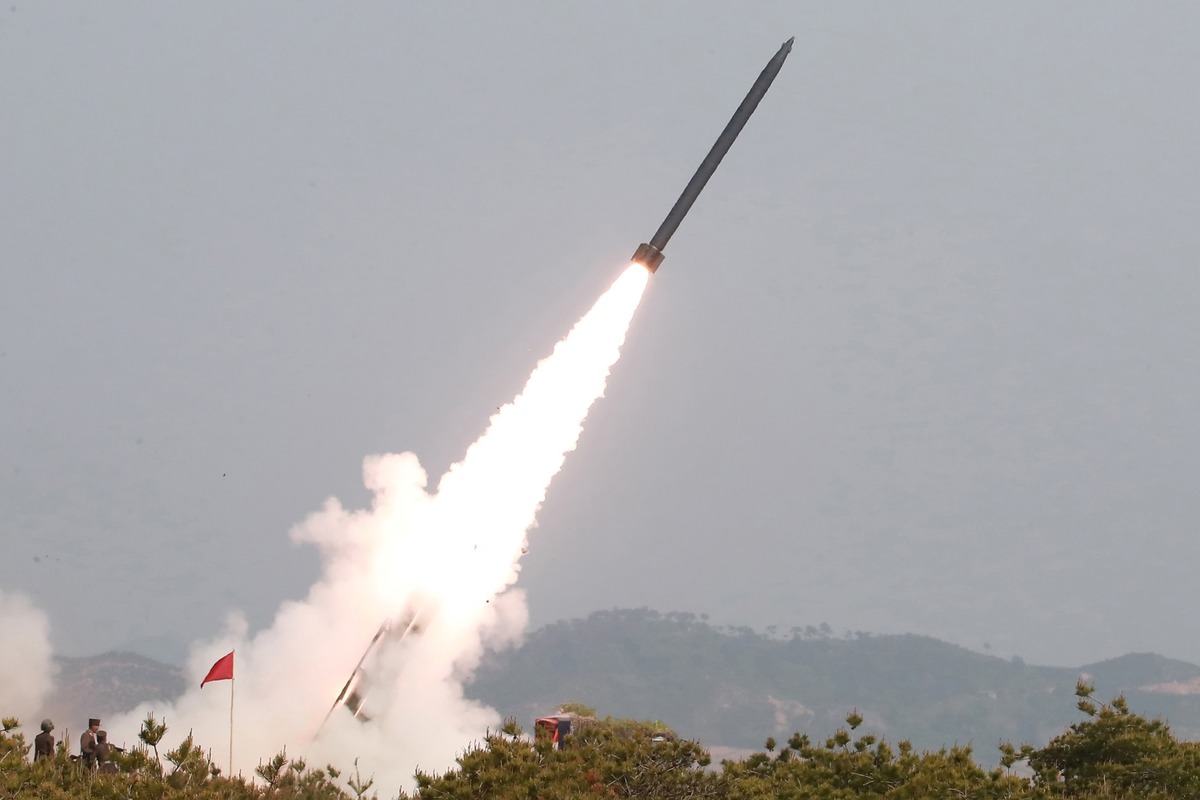 КНДР вновь провела успешные ракетные испытания
