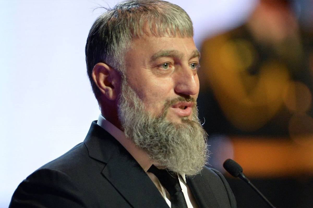 Депутат Госдумы Делимханов взял под контроль ситуацию со сбежавшей из семьи чеченской девушкой