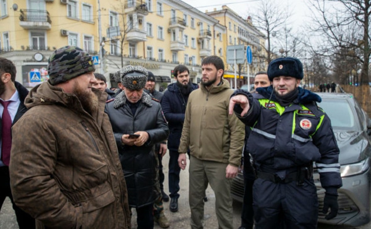 Очень много полиции». Почему в Грозном на улицах повсюду наряды ДПС и  сотрудники правопорядка?