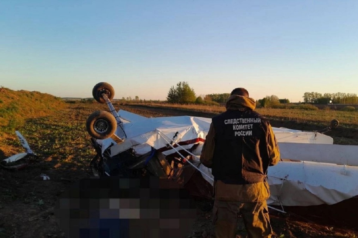 Под Суздалем при тестовом полете самодельного самолета погиб директор аэроклуба, начато расследование