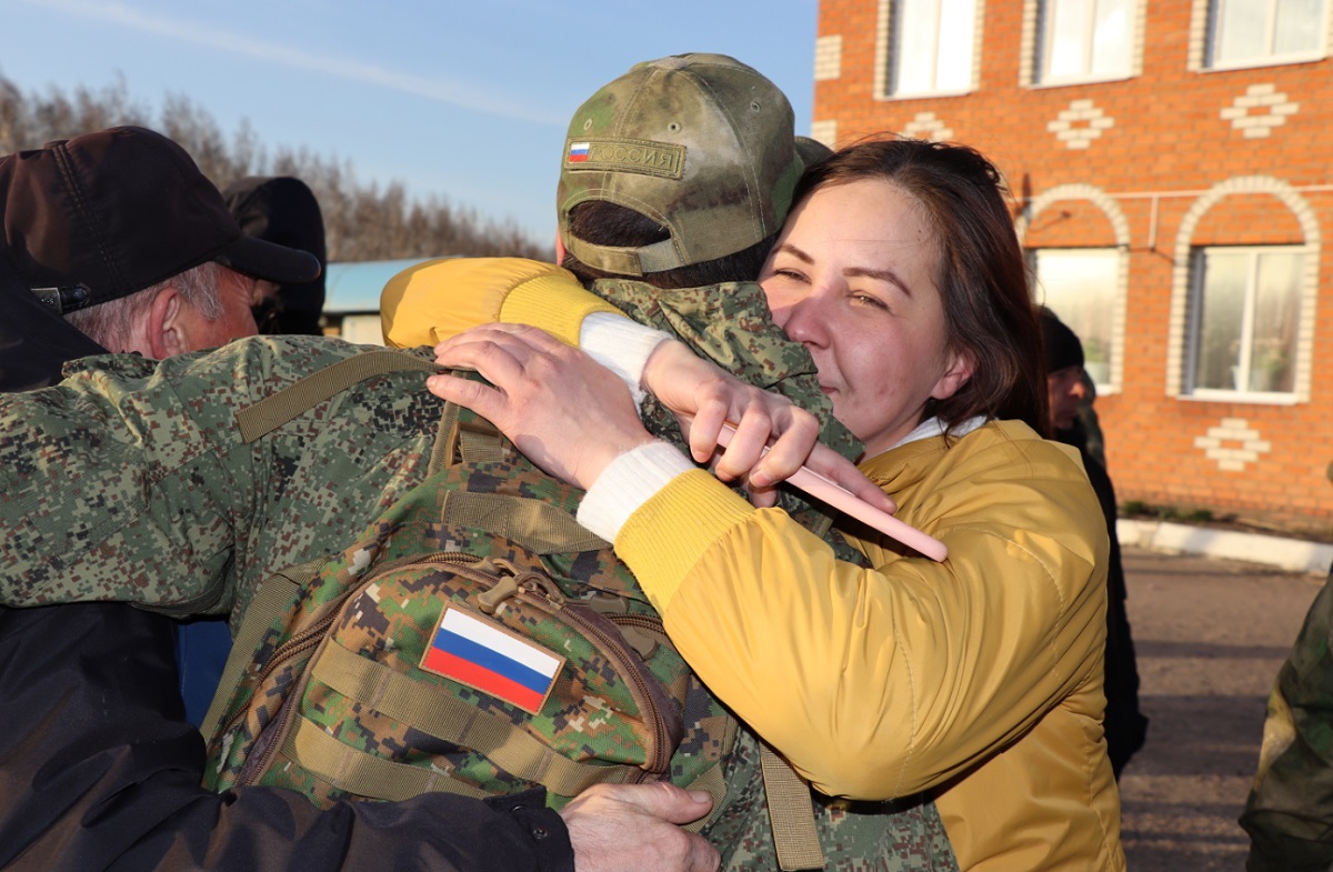 Новый указ Путина: Что полагается с 1 января 2025 года военнослужащим и их  семьям