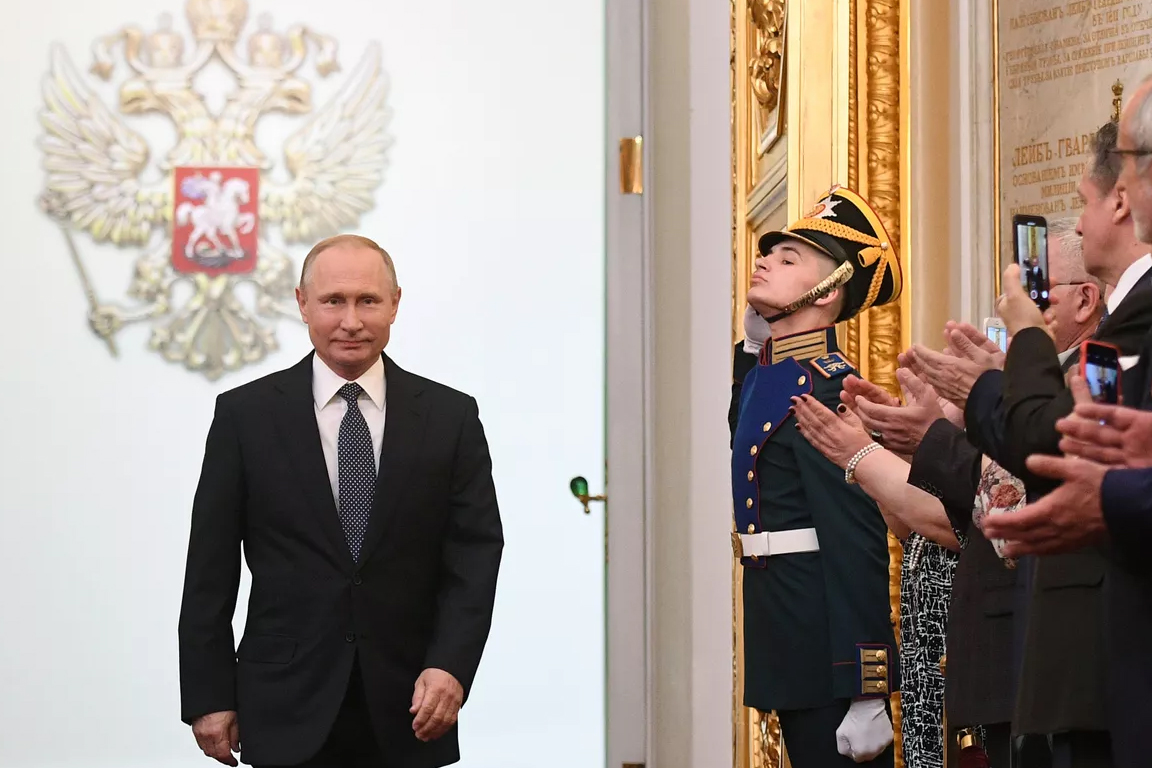 Британия не будет направлять своего представителя на инаугурацию Путина