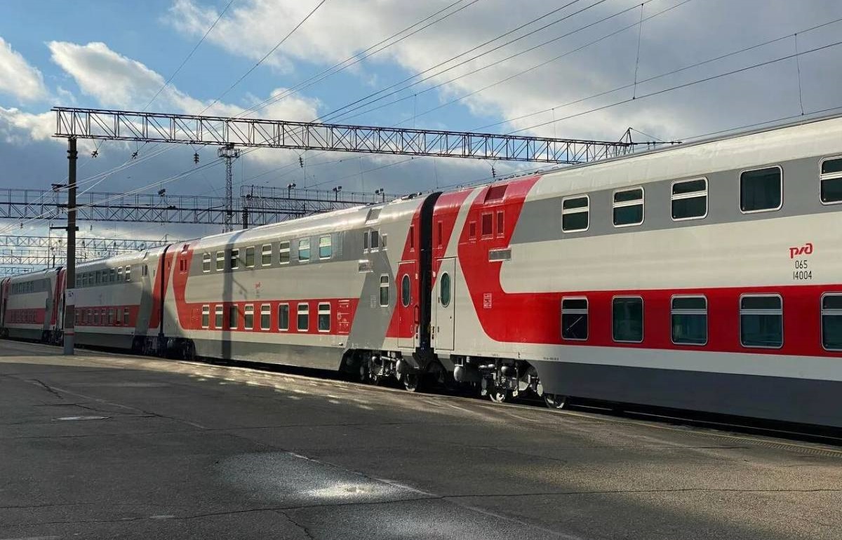 В воронежской больнице скончался пешеход, попавший под пассажирский поезд