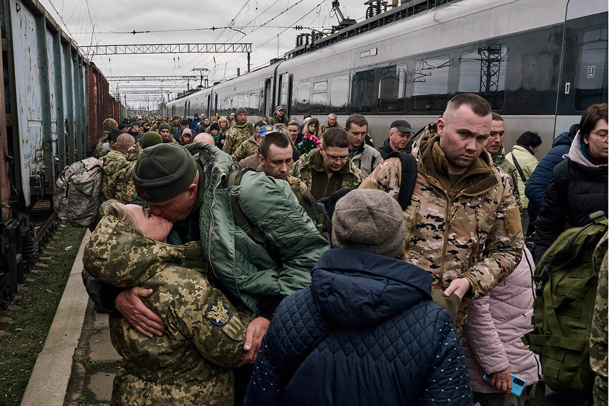 Киевский режим в два раза повысил план по мобилизации в трех регионах