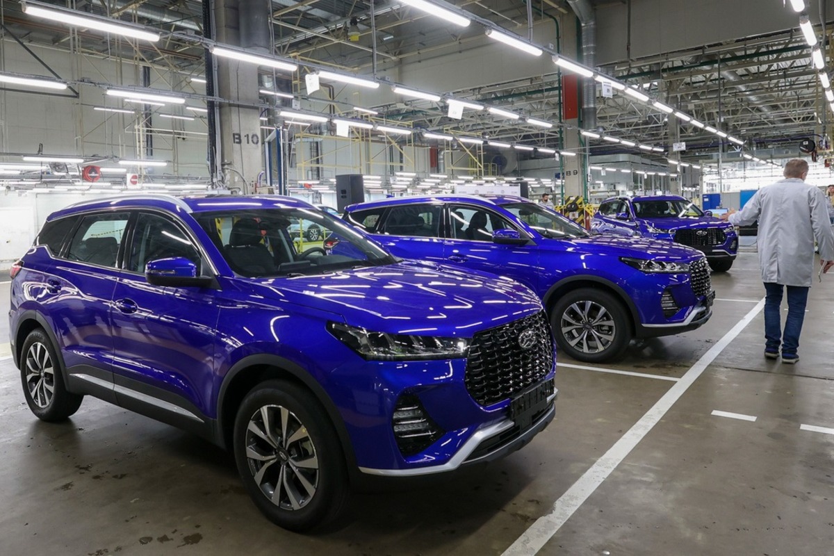 В Санкт-Петербурге готовятся поставить на рынок 10 000 автомобилей Xcite