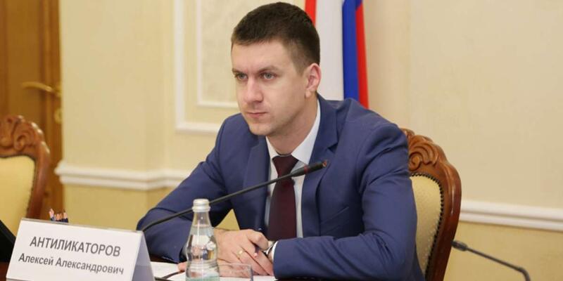 Бывший вице-мэр Воронежа, угодивший в колонию за коррупцию, просит отправить его на принудительные работы