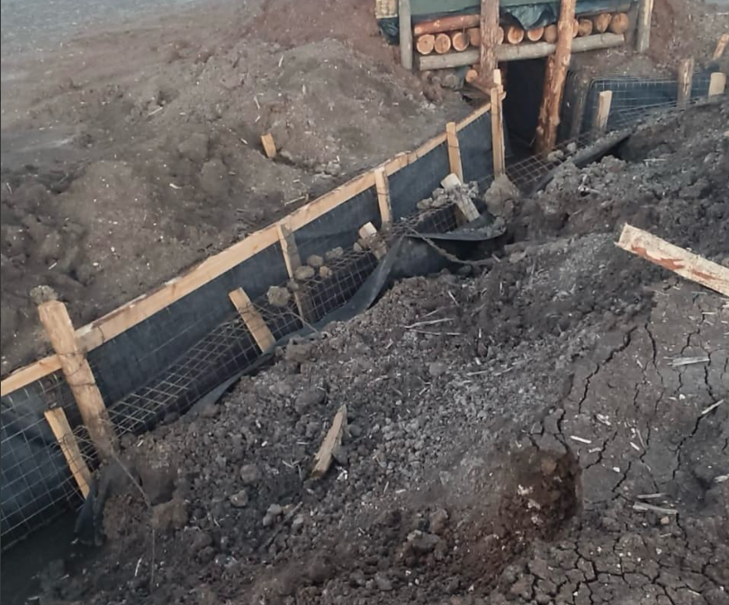 В Запорожье укрепрайон ВСУ за 1,3 миллиарда гривен превратился в кашу из грязи