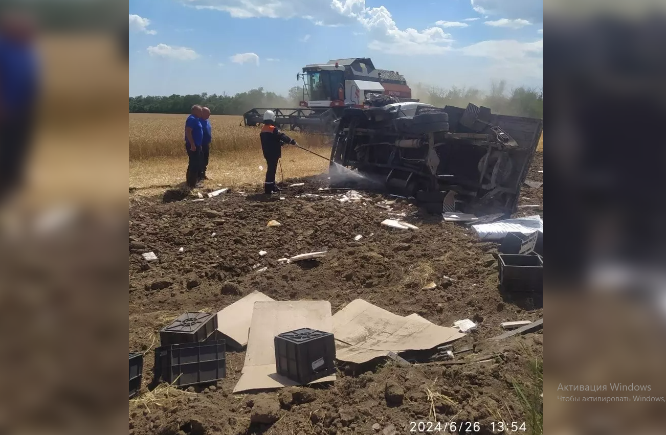 В страшном ДТП под Таганрогом погиб водитель Mercedes