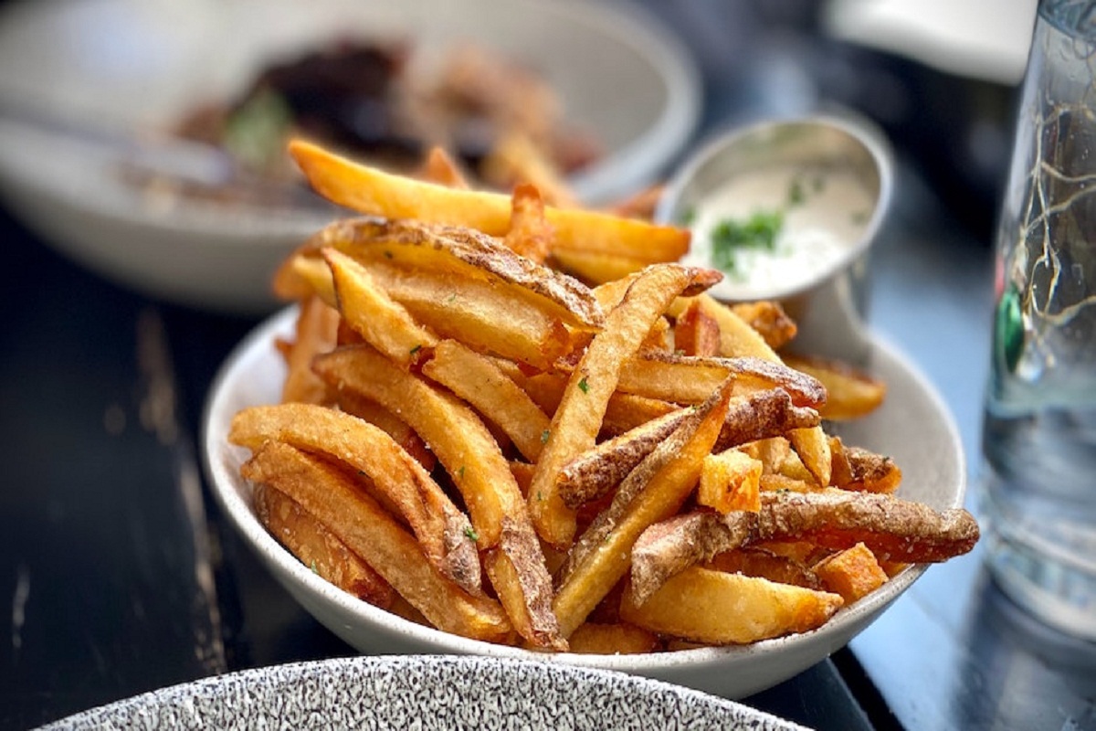 Вред от картофеля фри  сравнили с последствиями курения