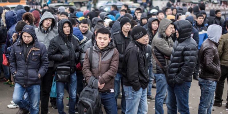 В Томской области с 1 ноября начнут действовать ограничения по трудоустройству мигрантов