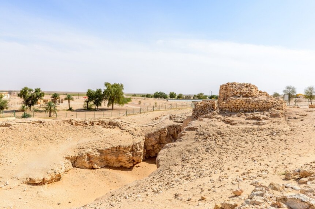 «Древний город среди горячих песков Аравийской пустыни». Исследователи не оставляют попытки найти город Убар