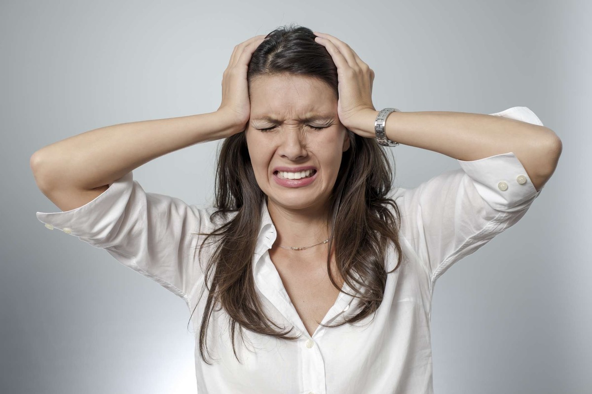 Врач-невролог рассказал, как отличить мигрень от других видов головной боли