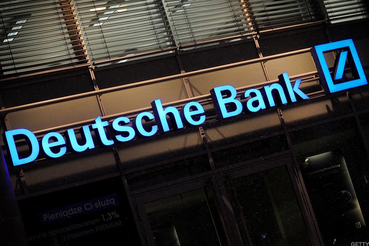 Deutsche Bank: Убытки в €1,3 миллиарда разрушают планы по выкупу акций