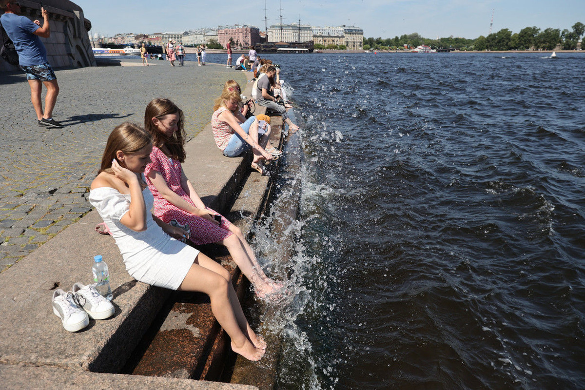 Аномальная жара в среду, 24 июля, накроет Петербург