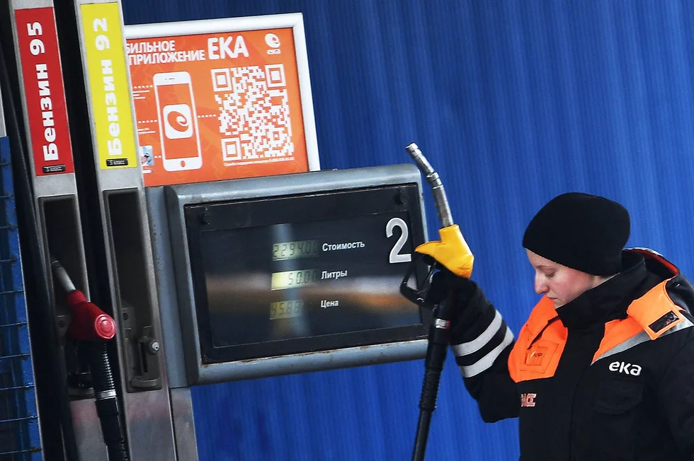 В РФ запретили экспорт бензина, чтобы избежать дефицита