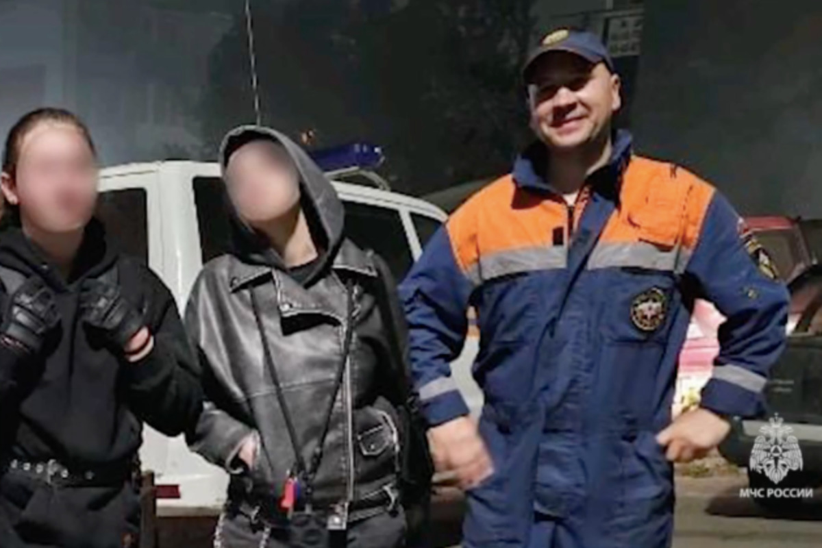 На Камчатке спасатели нашли двух заблудившихся туристов