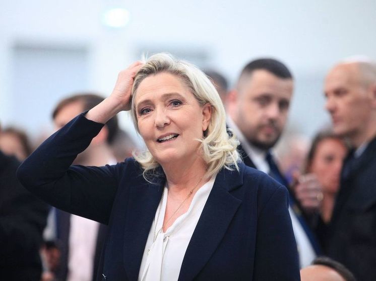 Парижская прокуратура начала расследование в отношении Марин Ле Пен