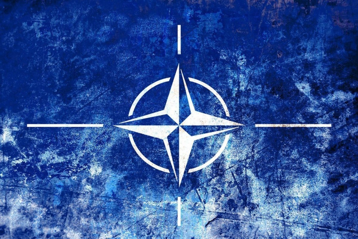 Польского генерала Якубчика отозвали из штаб-квартиры НАТО