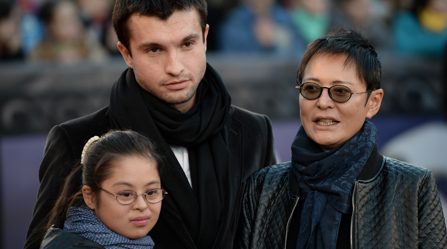 Недвижимость за миллиарды. Как живут «золотые» и «солнечные» дети Ирины  Хакамады