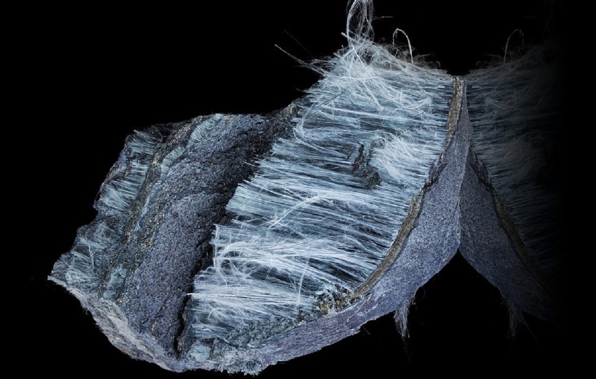 Голубой асбест